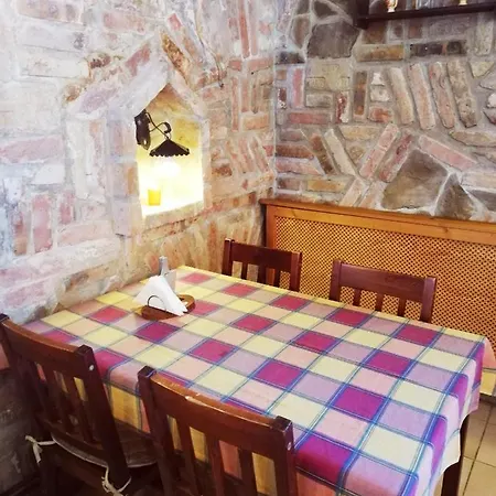 Amadeus Panzio Couette-café *